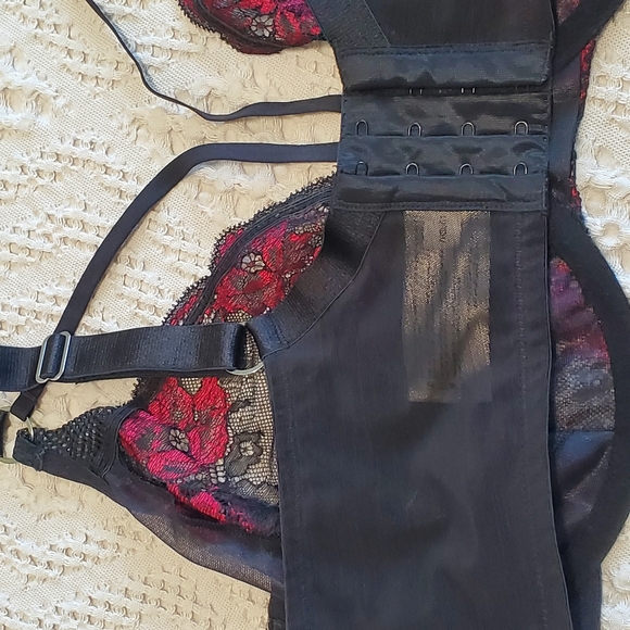 ✨️2/$30 Deesse Unlined Lace Bra - Picture 4 of 5